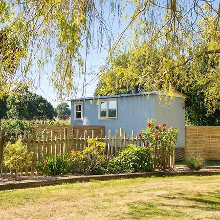 The Hideaway Hut - 1 Bed Shepherds Hut - Hereford Luaran gambar